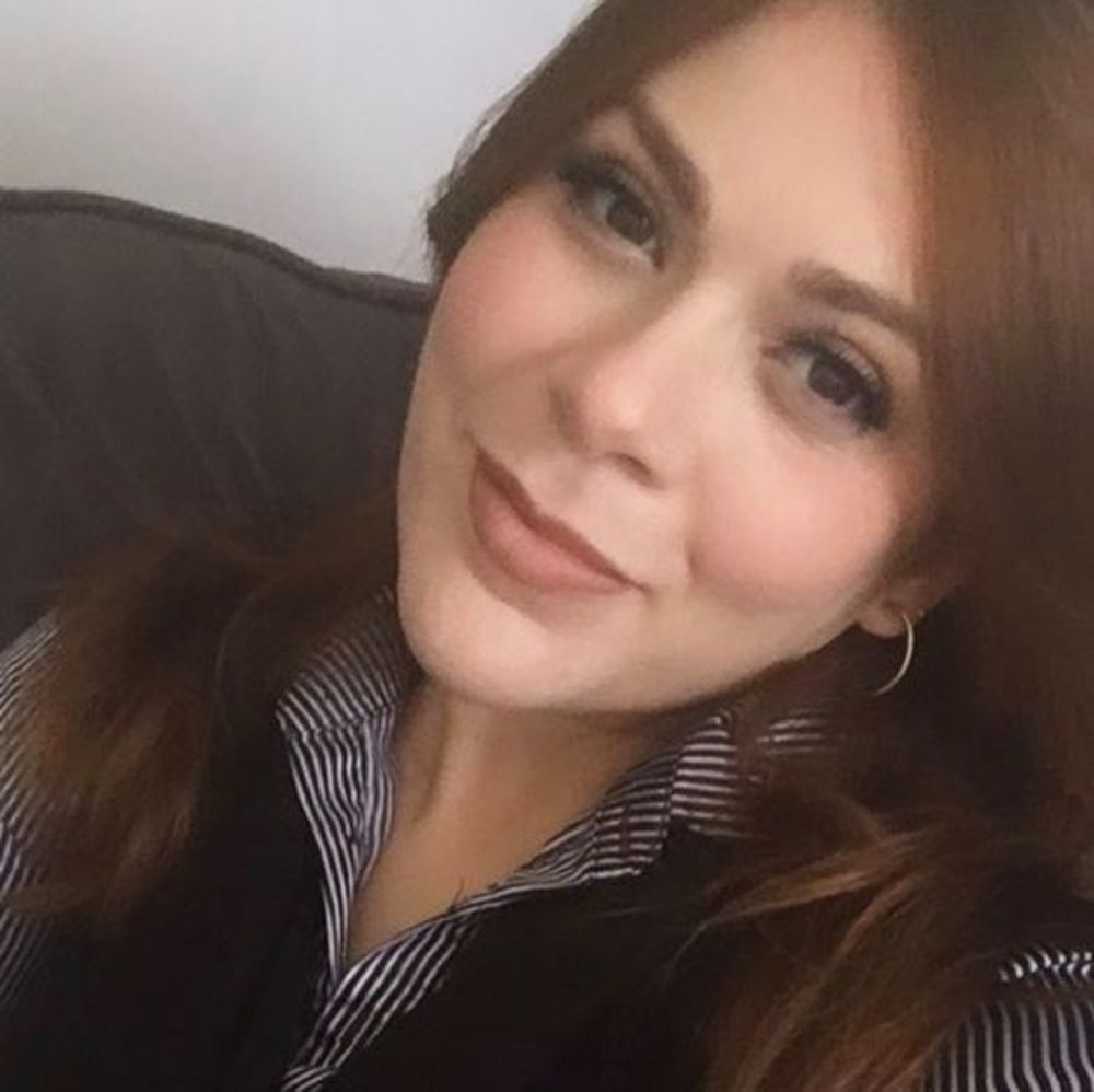 Meet your Posher, Lidia